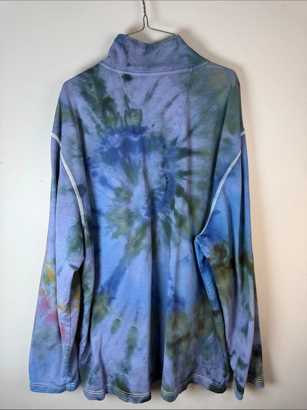 Nautica Men’s Blue & Green Tie-Dye Quarter-Zip Pullover